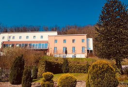 Blick auf die Jugendherberge Bad Bergzabern