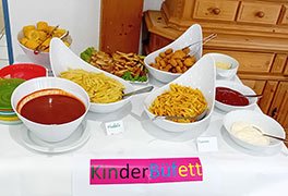 Leckeres Kinder-Büfett in der Jugendherberge Bad Kreuznach
